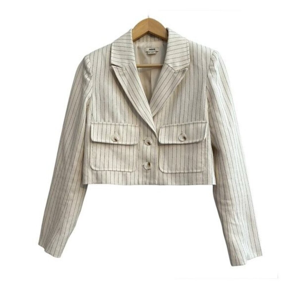 JASON WU Pin Stripped Cropped Jacket with Pockets in Cream SZ Small Blazer - Picture 2 of 12